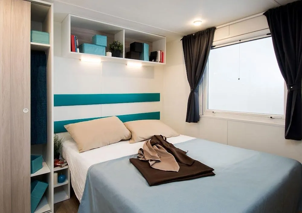 Sereno Camping Holiday Moniga del Garda 4*,